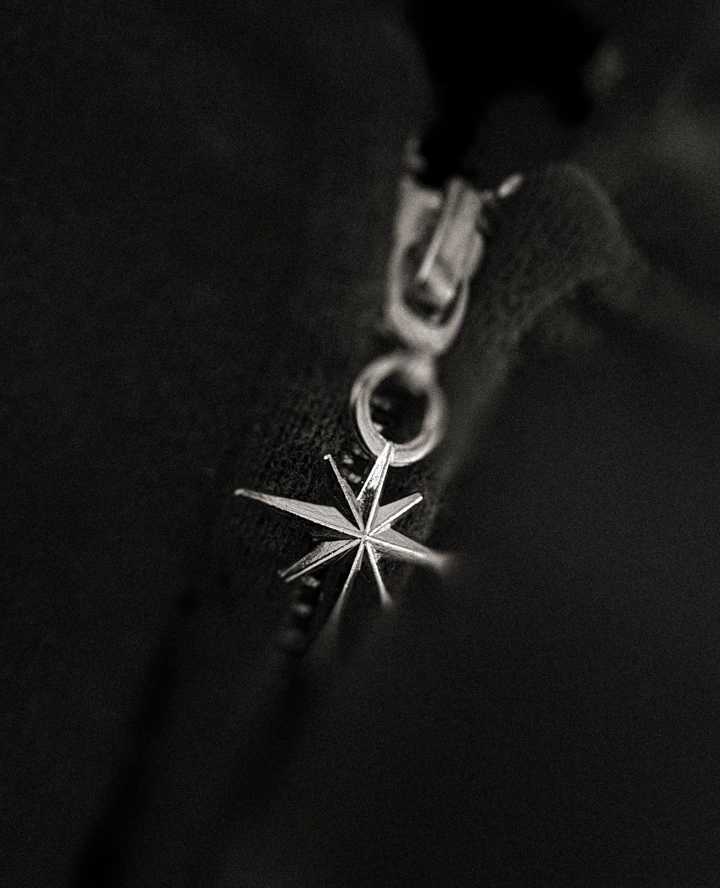 Vintage Fashion Print Zip Up Hoodie